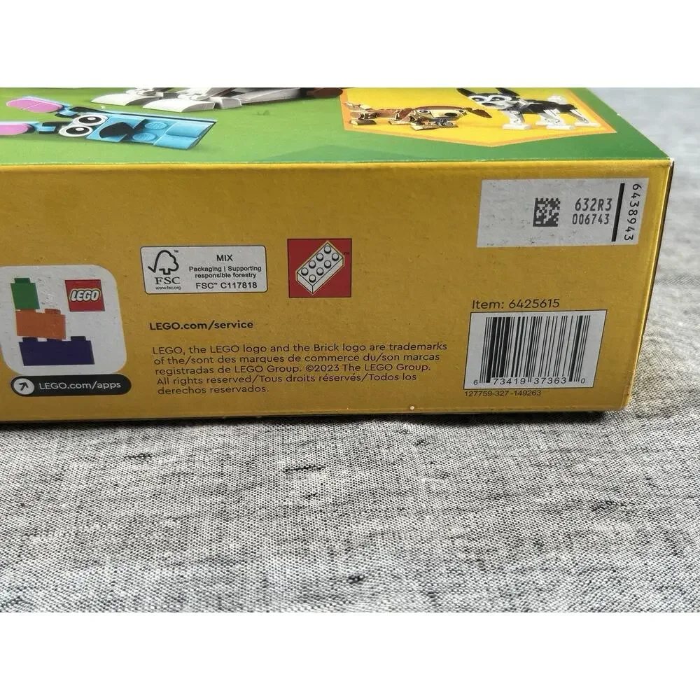 LEGO CREATOR Adorable Dogs 31137 Building Toy 475 Pieces 3-in-1 Puppies NIB